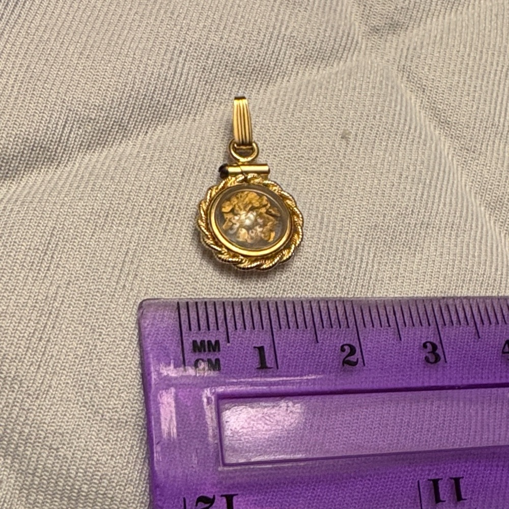 Gold nugget pendant